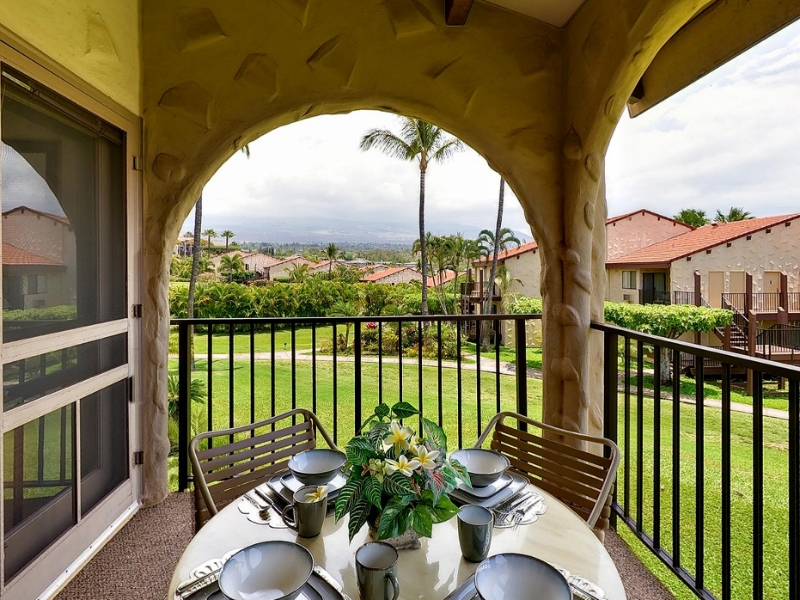 2 Bedroom Ocean View Lanai