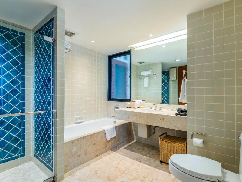 Deluxe Three Bedroom Suite