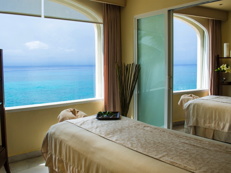 Spa Ocean Front Treatment Rooms