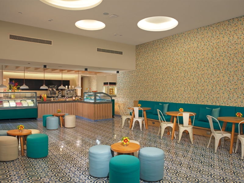 Dolce–Ice Cream Parlor