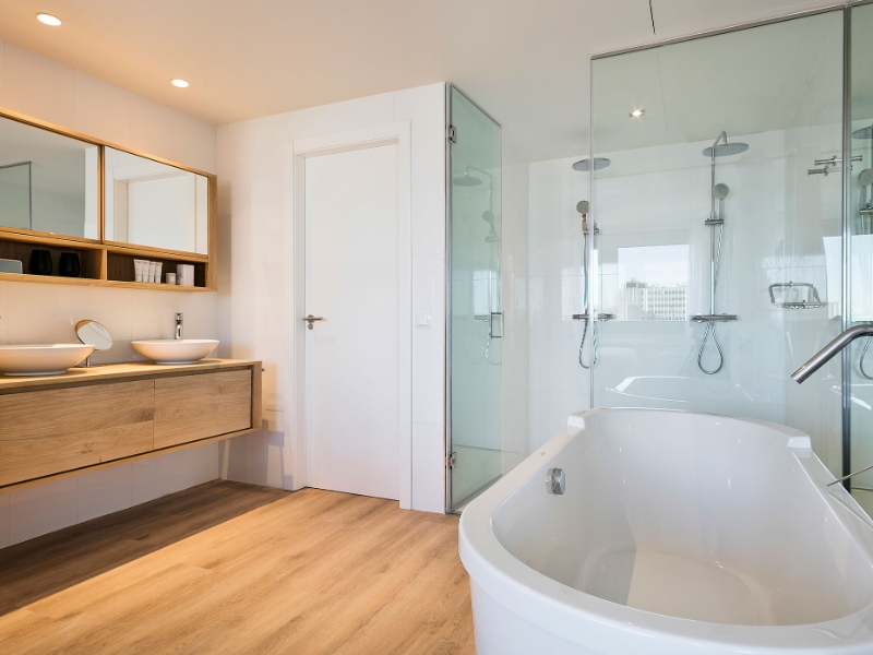 The Level Junior Suite Bathroom