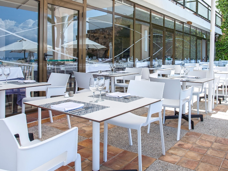 Buffet Terrace