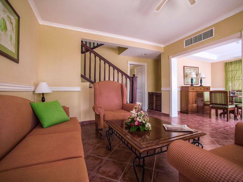 Luxury Suite Living Room