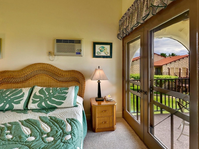 1 Bedroom Garden View Bedroom