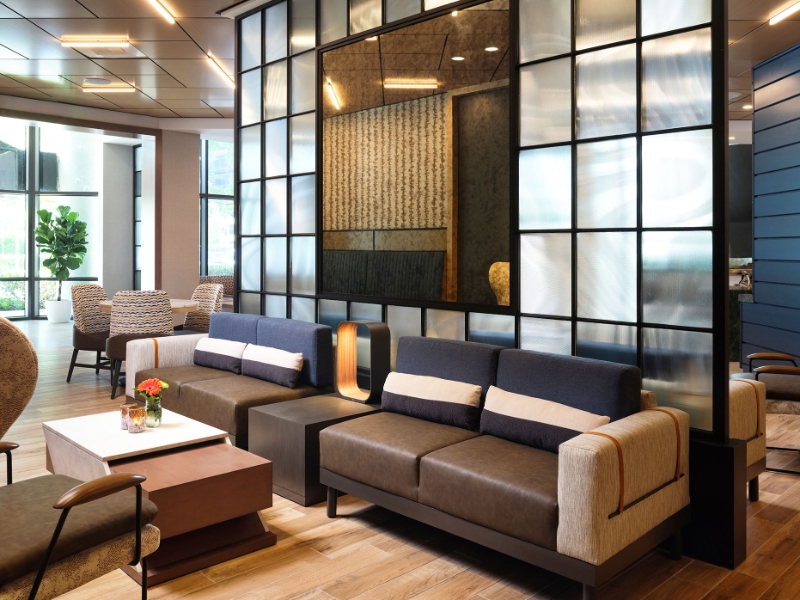 Restaurant Lounge