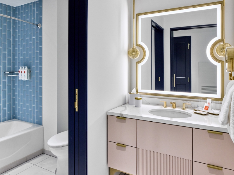 Standard Bathtub