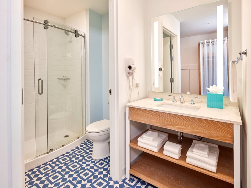Standard Bathroom