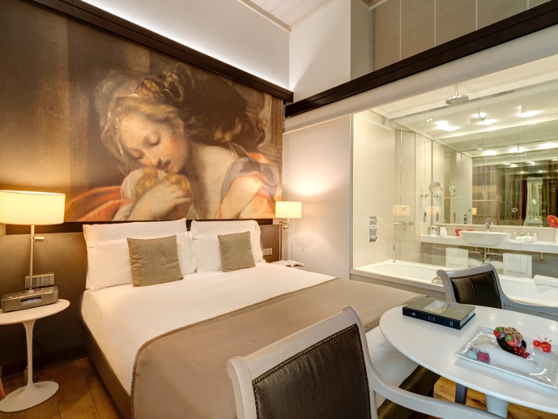 Premier Room