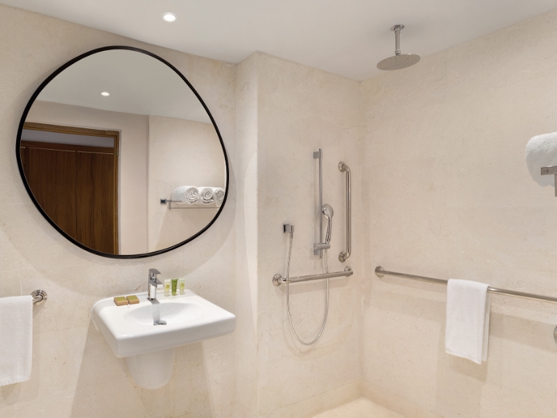 Deluxe Garden View King