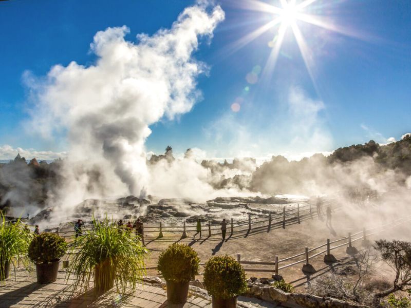 Pōhutu Geyser