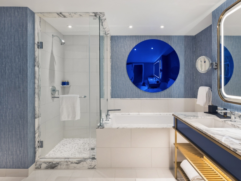 Noble Suite Bathroom