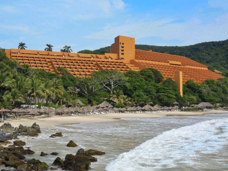 Hotel Exterior Beach