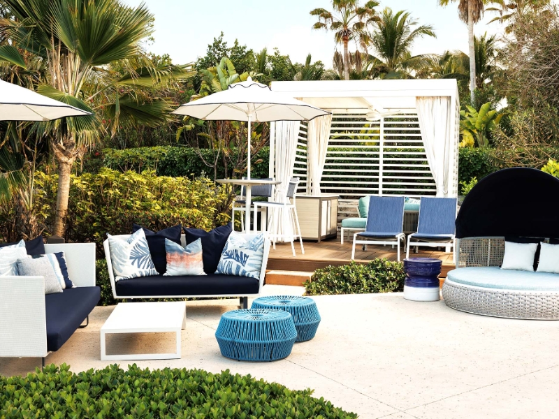 The Reserve At Baths Colonnade Cabana