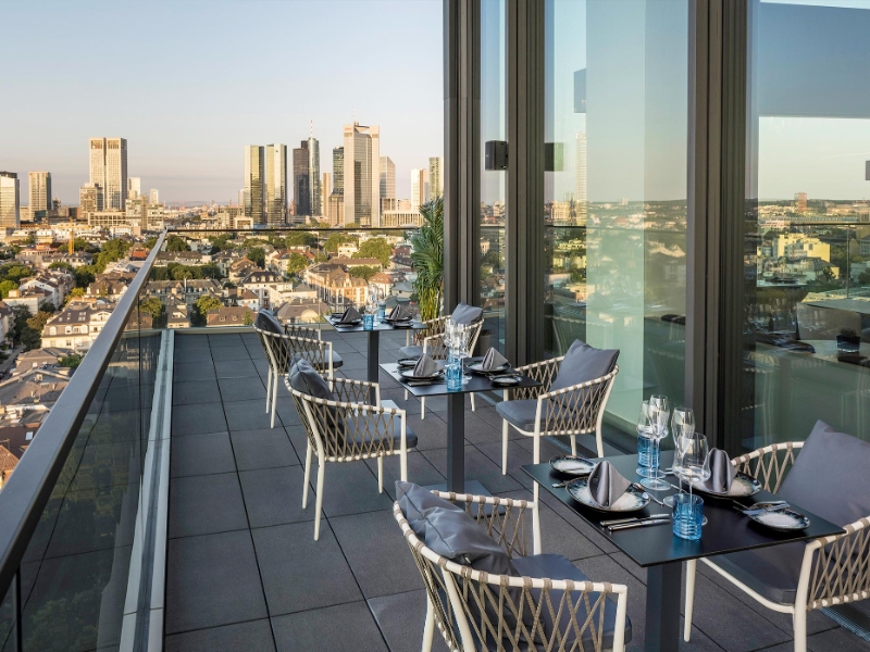 Oben Restaurant Terrace