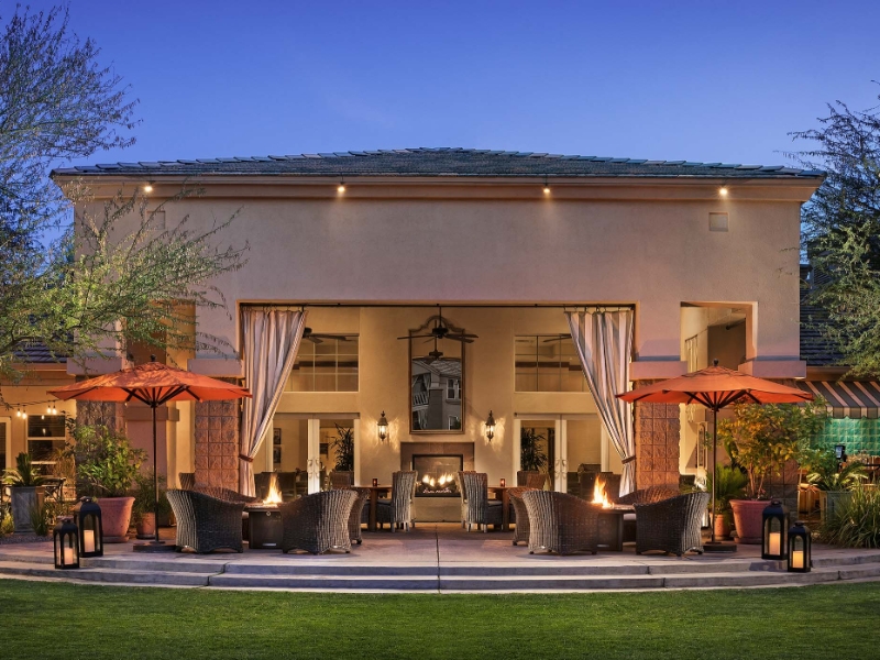 Exterior Courtyard