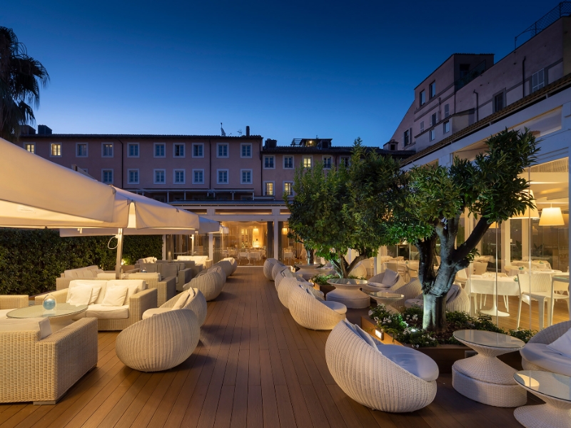 Gala Pool and Bar Restaurant