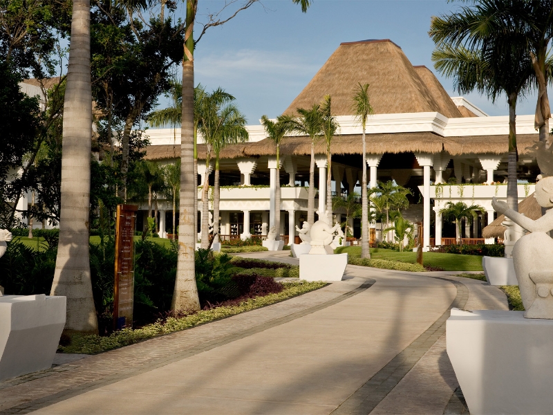 Entrance view