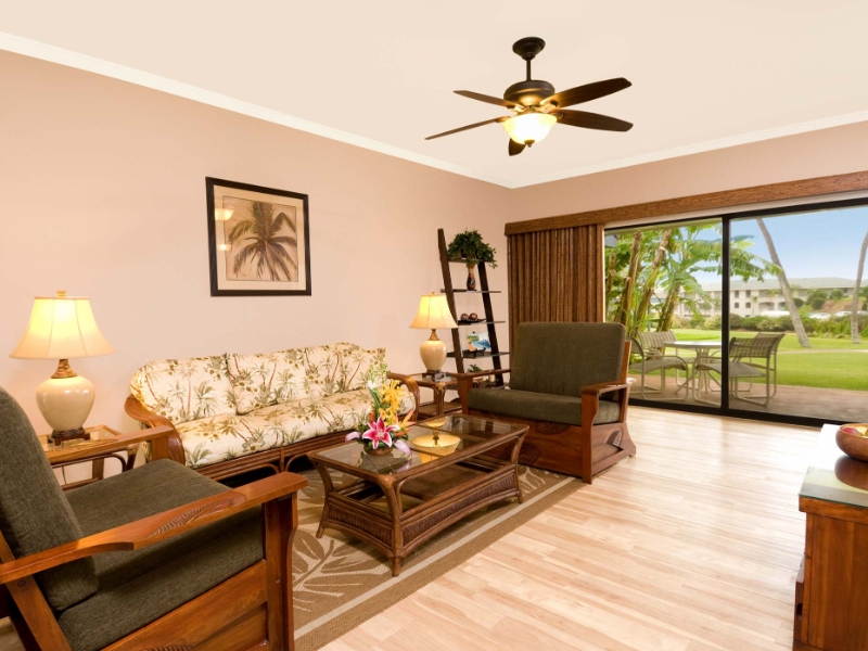 2 Bedroom Garden Living Area Kahala