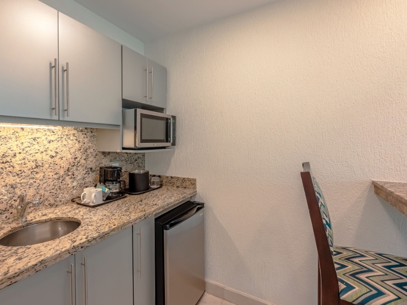 Suite kitchen
