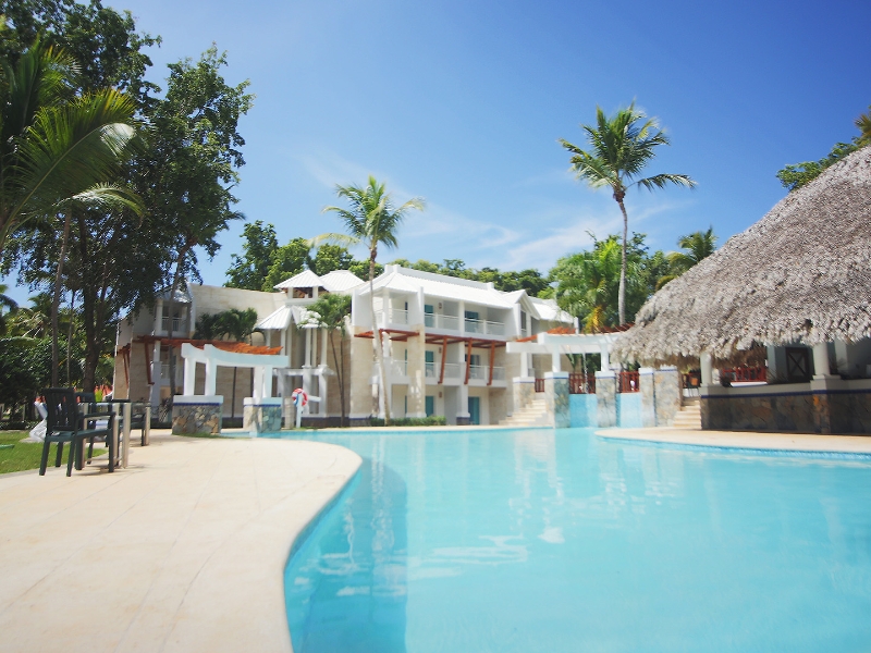 Pool Bar