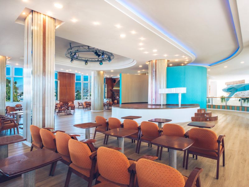 Lobby Bar