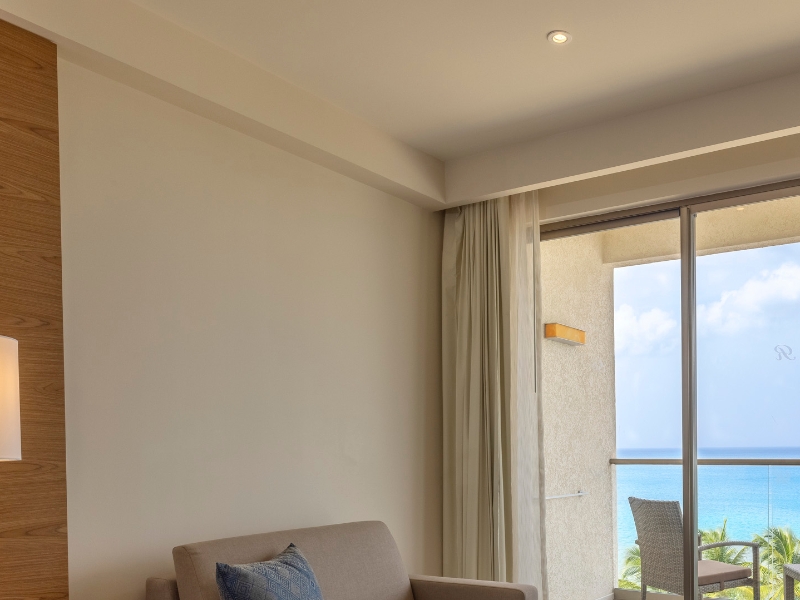 Luxury Junior Suite Ocean Front