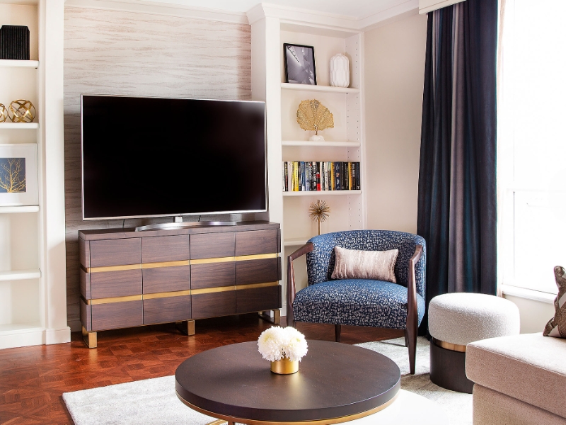 Royal Suite Living Room