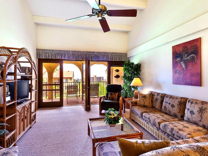 1 Bedroom Garden View Living Area