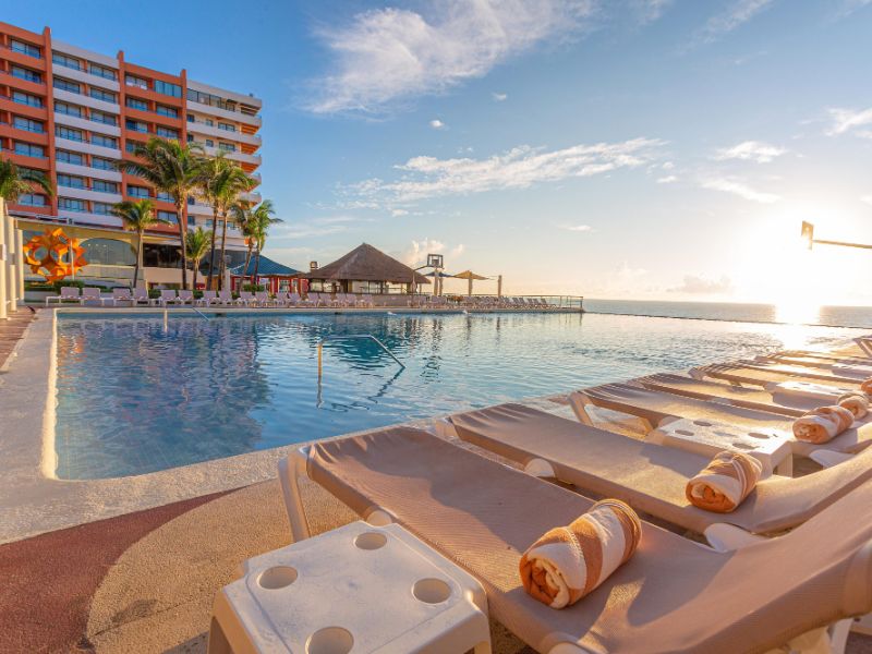 Crown Paradise Club Cancun Pool