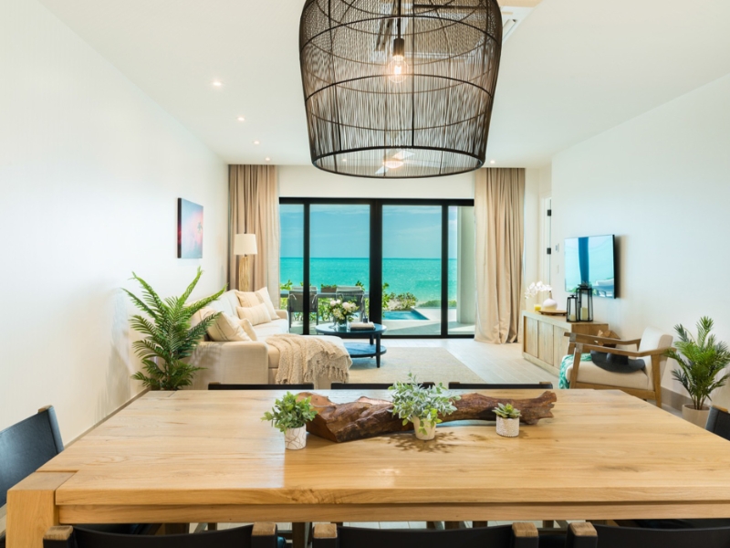 Luxury Two bedroom Suite Ocean Front