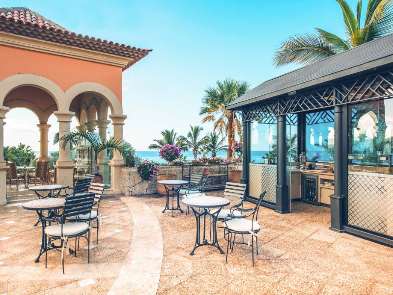 Restaurant Outdoor