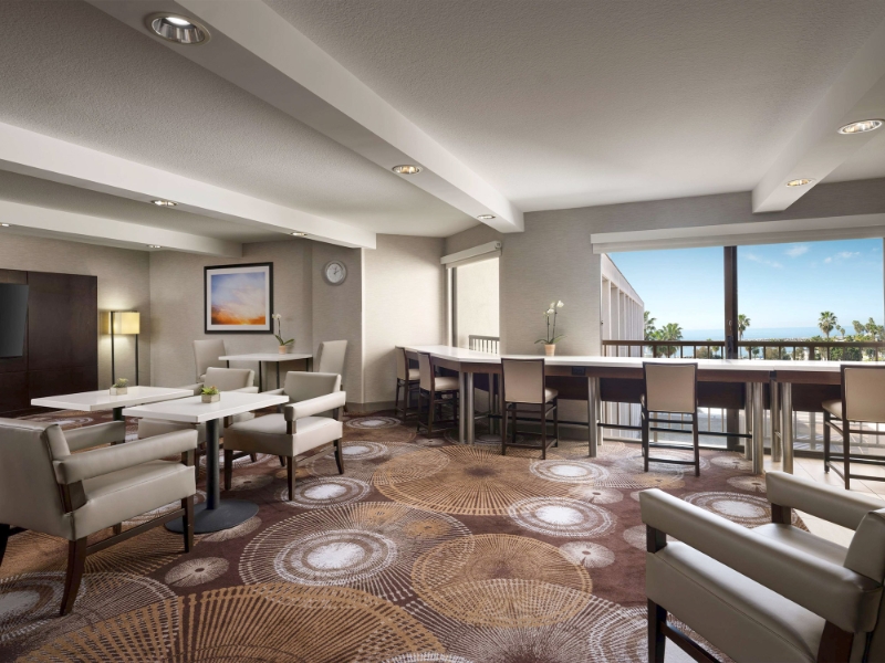 Club Lounge