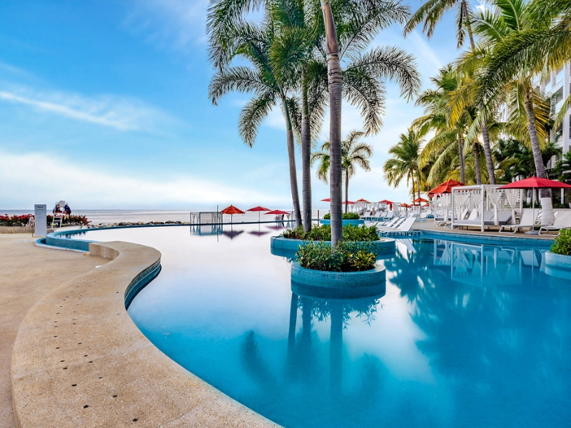 Family Pool