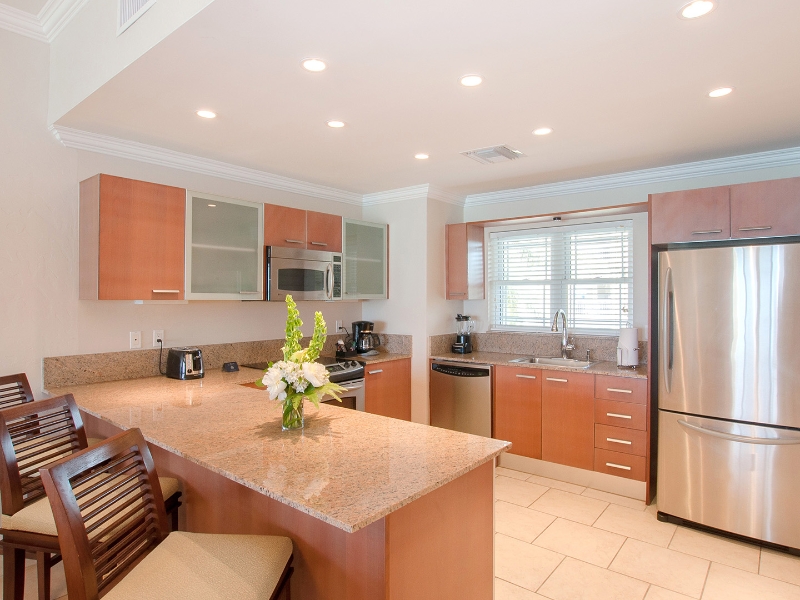 One Bedroom Oceanfront Bedroom Lady Rose Kitchen