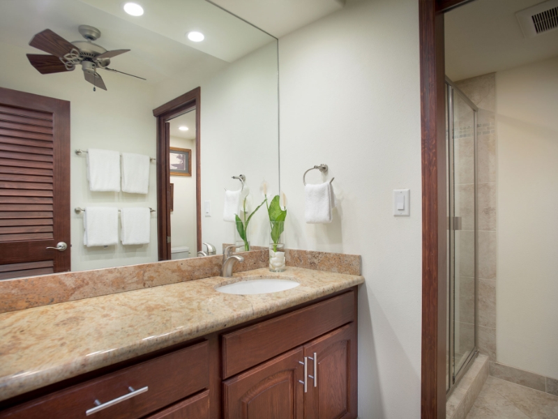 1 Bedroom Bathroom