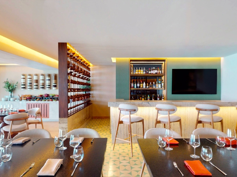 Le Grand Prime & Lounge