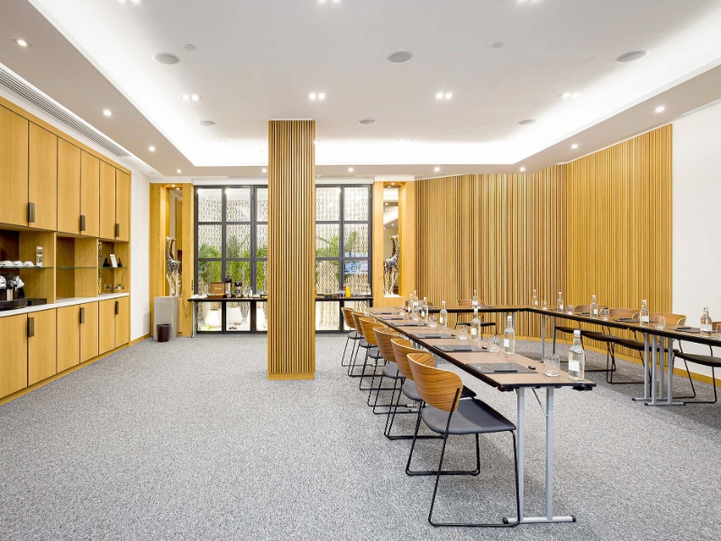 Oxford Circus Meeting Room