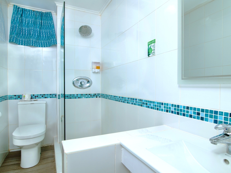 Studio Pool view Bathroom