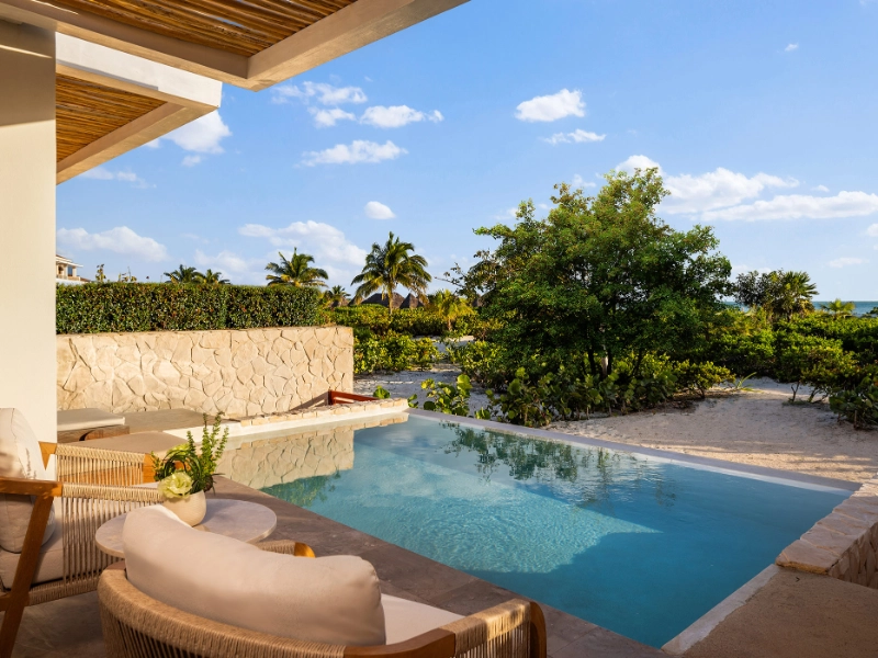 Preferred Club Master Suite Ocean Front