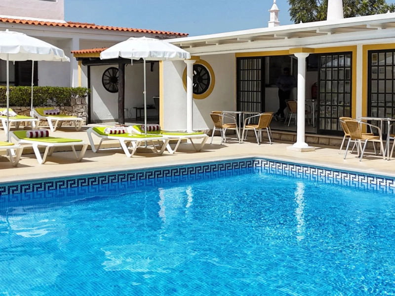 Pool Sitting Area