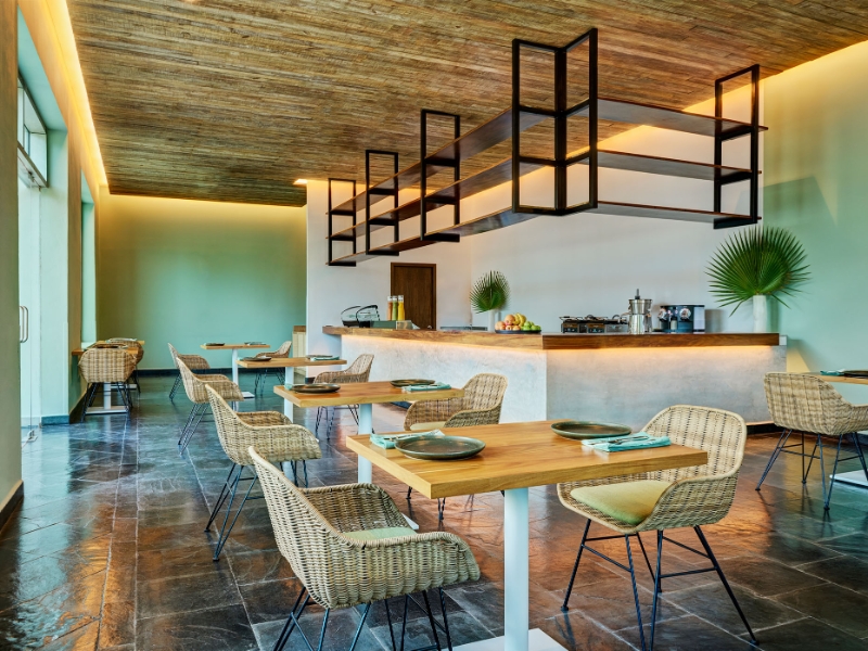 Roots Restaurant