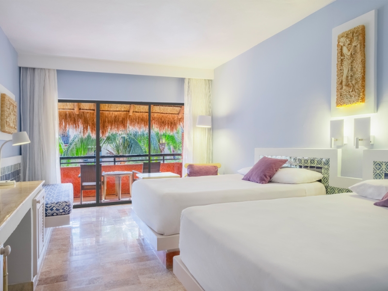 Double Near Pool Superior