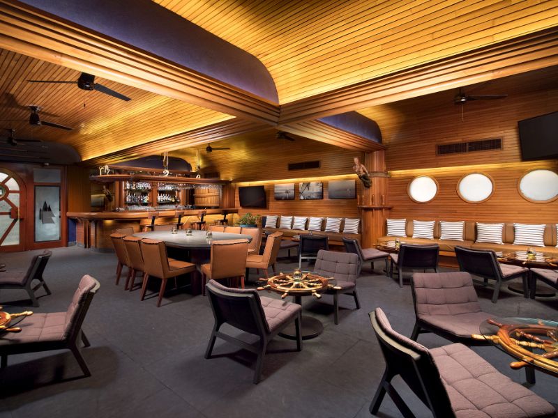 Lobby Bar