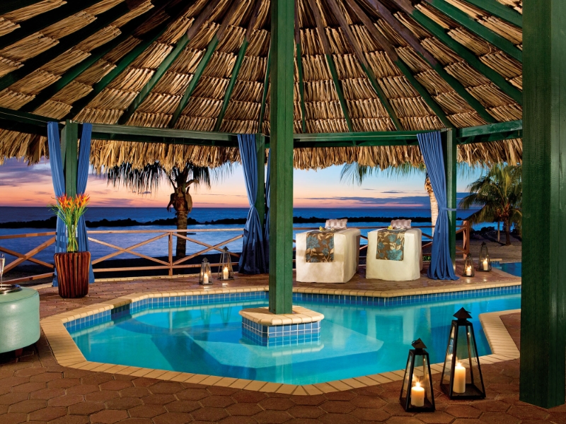 Couples Massage Area