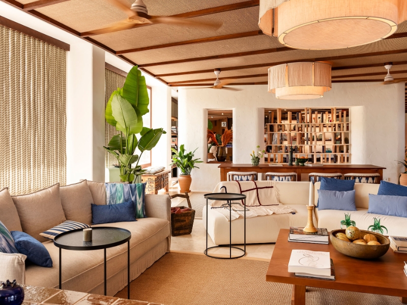 Lounge Area