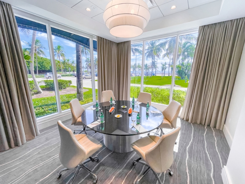 Meetings Sabal Boardroom