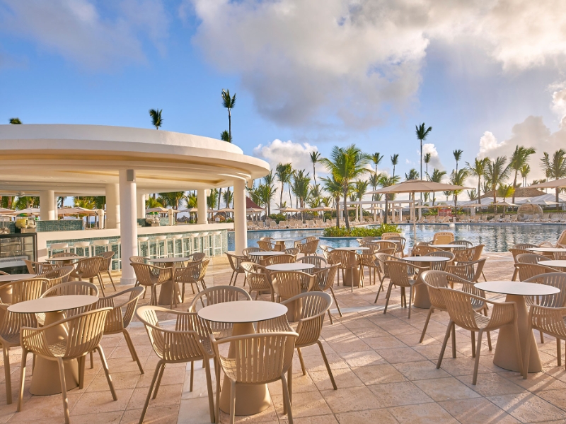 Pool Restaurant