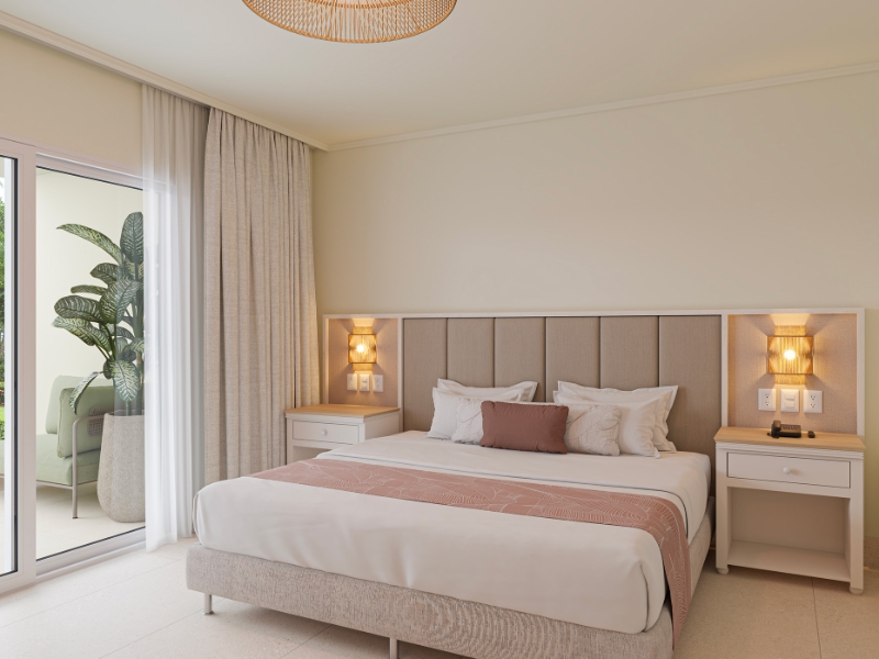 Club 2 Bedroom Suite Tropical or Partial View