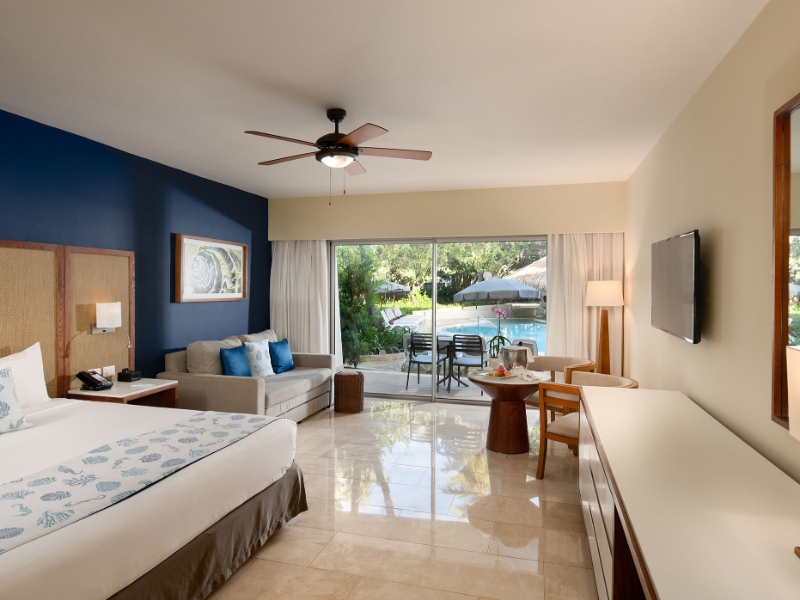 Pool View Room