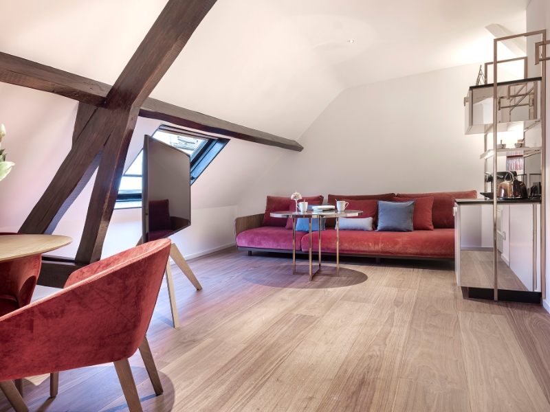 Maria Sorolla Executive Suite